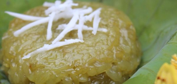 Cốm xào truyền thống- món quà Thu Hà Nội