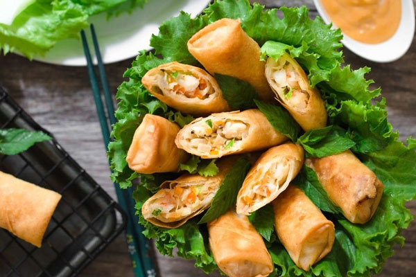 hoàn thành món chả giò nấm